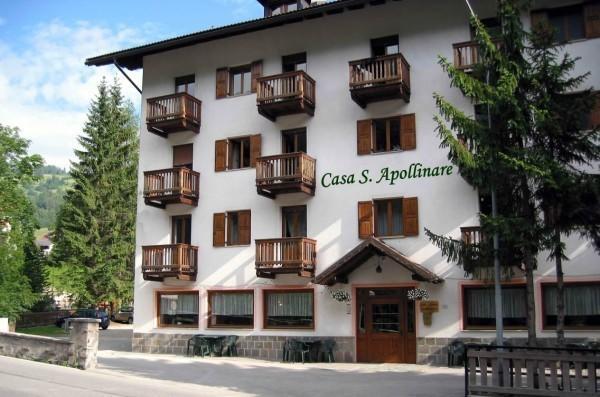 Casa Alpina Sant'Apollinare Hotel Falcade Buitenkant foto